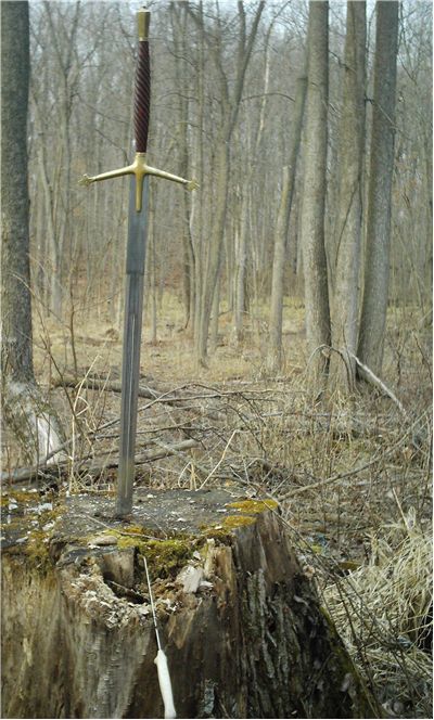 Picture Of Scottish Claymore Sword